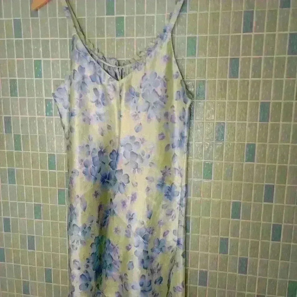 Vintage Oscar Dela Renta Lingerie Strap Slip Dress with beaded detail - Picture 5 of 14